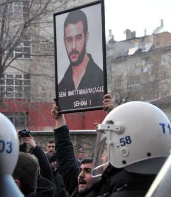 Ülkücü ve Alperenler Fırat Yılmaz Çakıroğlu cinayetini protesto etti
