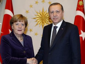Merkel, Erdoğan'la görüşecek