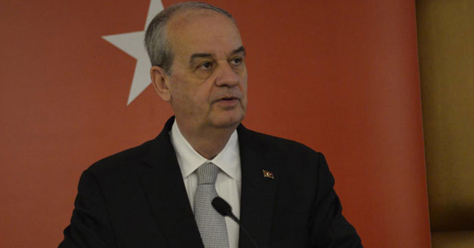 İlker Başbuğ: İmam hatipleri kapatmak yanlış