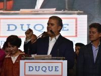 Kolombiya'da sağ aday kazandı