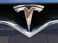 Tesla'ya soruşturma