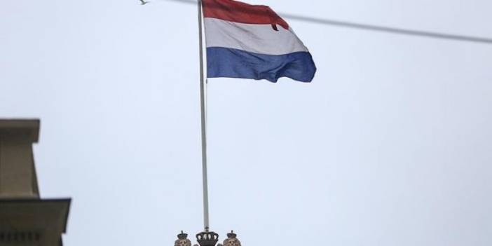 Hollanda'dan 4 bin 500 yıllık heykeli geri aldı