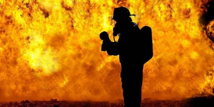 200 yıllık Ulusal Müze kül oluyor