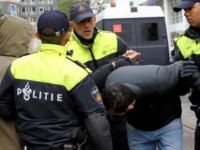 Hollanda'da tekbir operasyonu
