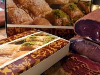 Kayserili esnaftan baklava kutusunda pastırma
