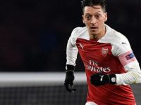 Uluslararası Af Örgütü'nden Mesut Özil'e destek