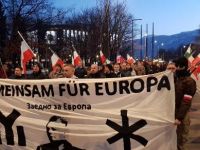 Nazi destekçileri sokağa indi