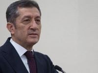 Ankara'da AKP mitingi için eğitime ara verildi