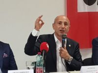 CHP, Avusturya'da doludizgin