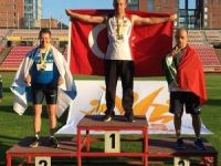 Milli sporcudan dünya rekoru