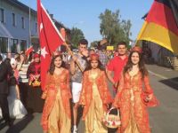 175 yıllık festivale Türkler renk kattı
