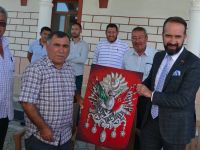 ’Hollanda’nın ekmeğini yiyoruz’
