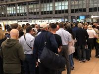 Hamburg Havalimanı'nda güvenlik alarmı