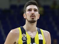 Fenerbahçeli De Colo 'son 10 yılın en iyileri'ne aday
