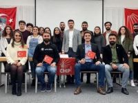 CHP'li gençler İsviçre'de buluştu