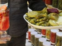 Korona turşu satışlarını artırdı