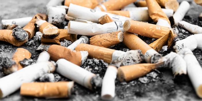 Sigara izmariti pahalıya mal oluyor: Milyonlarca avroluk temizlik