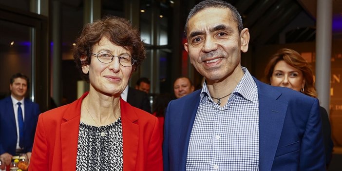Özlem Türeci ve Uğur Şahin Atatürkçü Düşünce Derneği'nin ödülünü reddetti