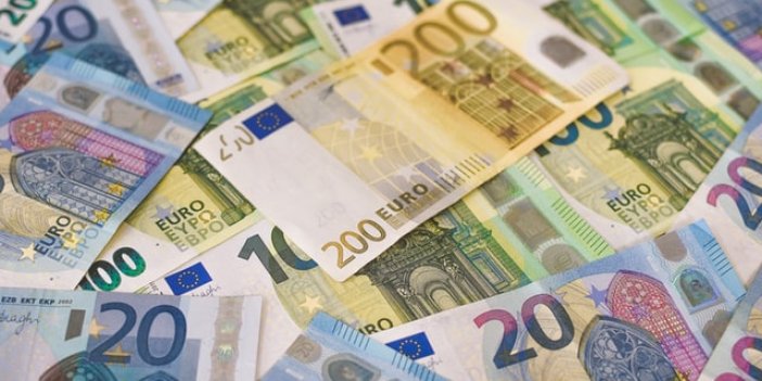 Bundesbank: "Almanya, salgından bu yana ikinci kez resesyona girmiş olabilir"