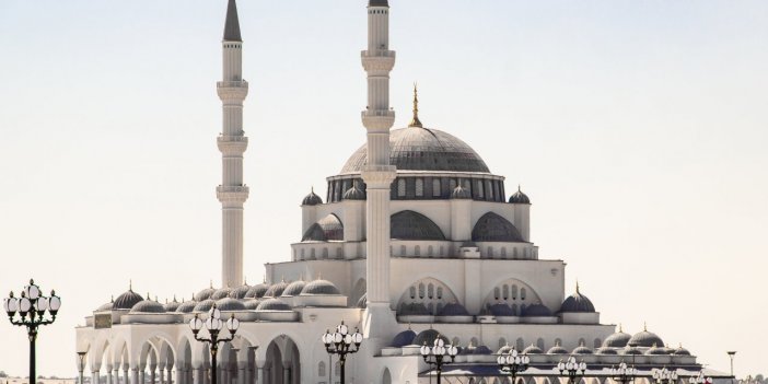 Fransa'da bir cami daha kapatıldı
