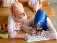İsviçre'de başörtülü öğrenciyi okula almadılar