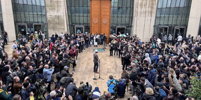 Köln'de ilk kez hoparlörden ezan okundu