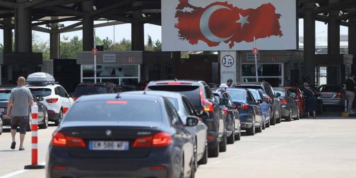 Almanya plakalı arabayla Türkiye'ye gidenlerin bilmesi gerekenler