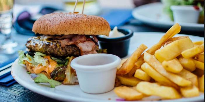 Geleceğin tadı: Almanya'daki 'sanal yiyecek restoranı' gündem oldu!
