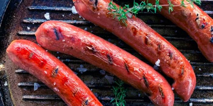 Aldi uyardı: Sosis geri çağırılıyor!