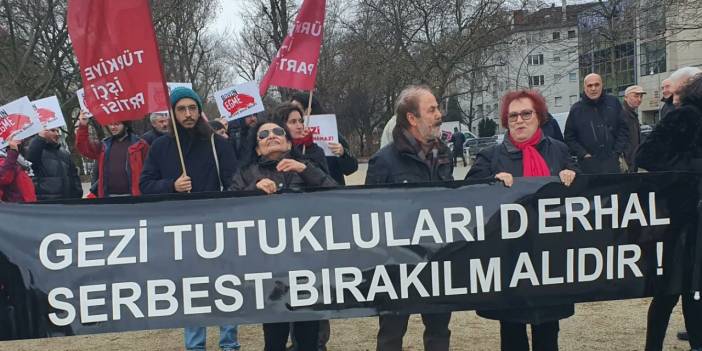 Berlin’de “Can Atalay’a özgürlük” sloganları