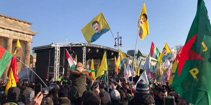 Almanya'da polis teyakkuza geçti: Türk-Kürt çatışması doğabilir