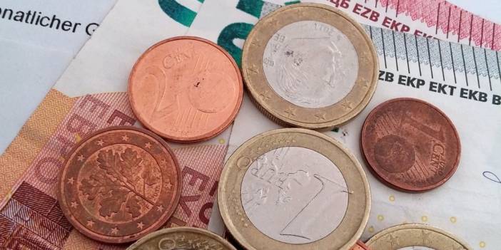 Almanya'da çocuk parasına 5 Euro zam gelecek
