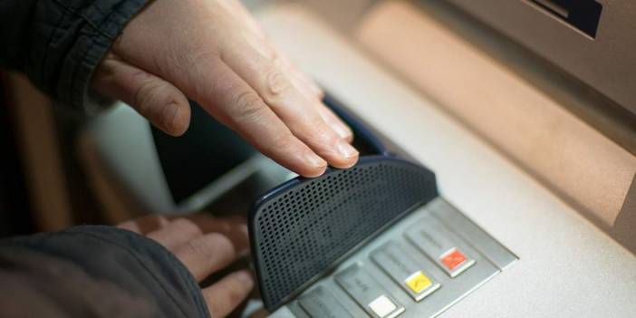 Berlin'de ATM'yi çalma girişimi