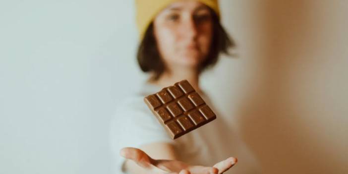 Milka çikolatalarını küçülttü, fiyatlarını uçurdu!