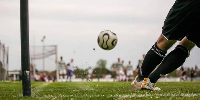 İflas eden Alman futbol kulübünde tüm futbolcular istifa etti