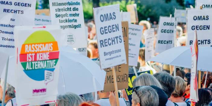 Hazırlık yapılıyor: AfD'li parti üyeleri memuriyetten atılacak