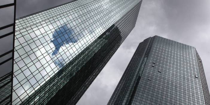Deutsche Bank son 18 yılın zirvesinde, işten çıkarmalar işe yaradı!