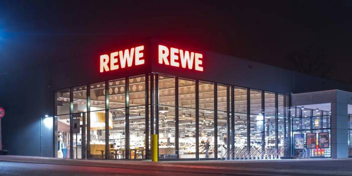 Rewe’de çocuğa sinirlenen çalışan, müşteriyi dövdü