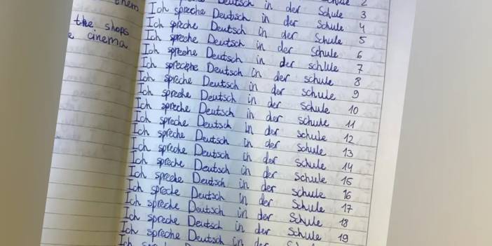 Kendi dilini konuşan öğrenciye "Ich spreche Deutsch in der Schule” cezası