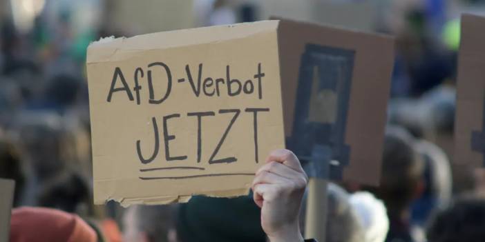 Yerel seçimler öncesi kriz büyüyor: AfD’de 2 ölüm daha