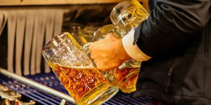 Oktoberfest’te Hitler selamı skandalı
