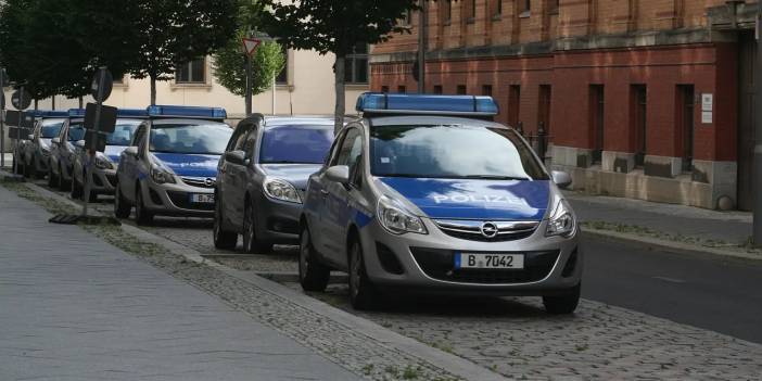 Berlin polisinde skandal: Koruma birimi komple dağıtıldı
