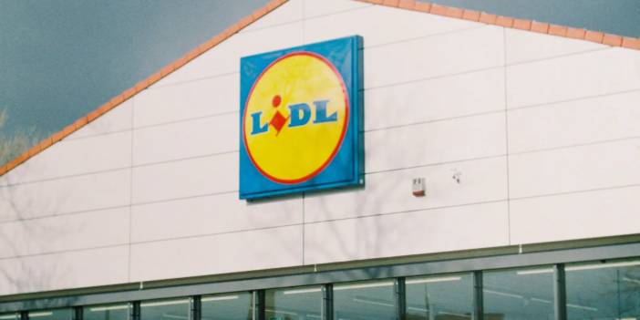 Lidl fiyat savaşında vites artırdı: Aldi’nin önüne geçti