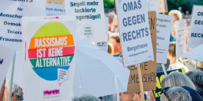 Alman işverenler AfD'ye onay verdi, "duvar" yıkıldı!