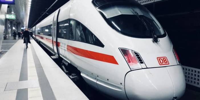 Deutsche Bahn çalışanları alarm veriyor: Memnun değiliz