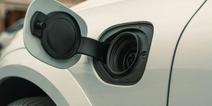 ADAC elektrikli otomobillerde test yaptı: Kışın hiçbiri menzilini tamamlayamadı