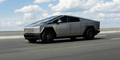 Tesla Cybertruck için büyük geri çağırma: 46 bin araç servise dönüyor