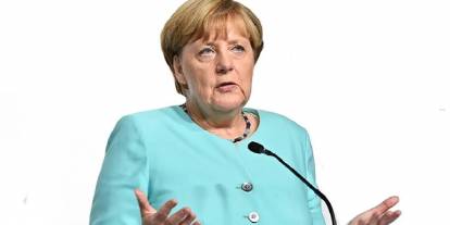 Merkel'den yeni hükümete kritik uyarı: Bunu yapın yoksa yok oluruz!