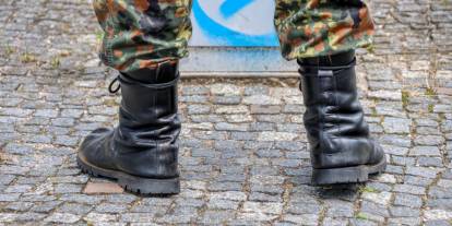 SPD uzlaştı: Bundeswehr'den tüm genç erkeklere yoklama