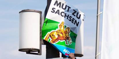 CDU'dan tepki çeken açıklama: AfD'ye normal bir muhalefet partisi gibi davranın
